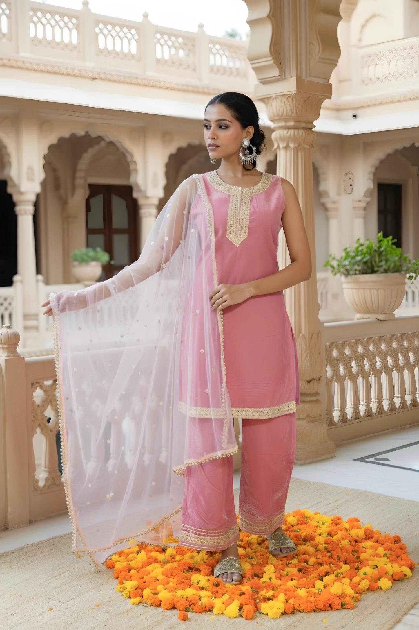 Noor Velvet Suit Set
