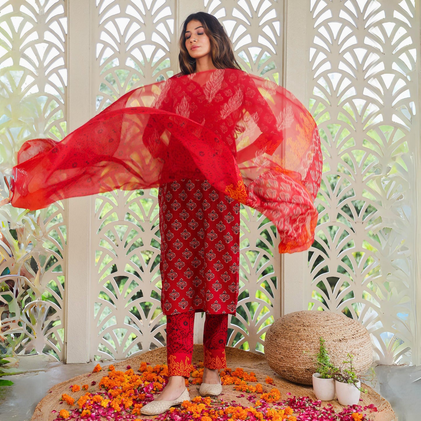 Andaz Red Suit Set In Bagu Print