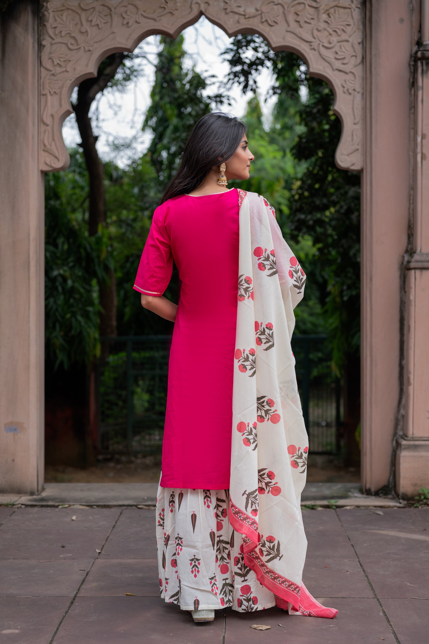 Gulabi Baghi Sharara Set