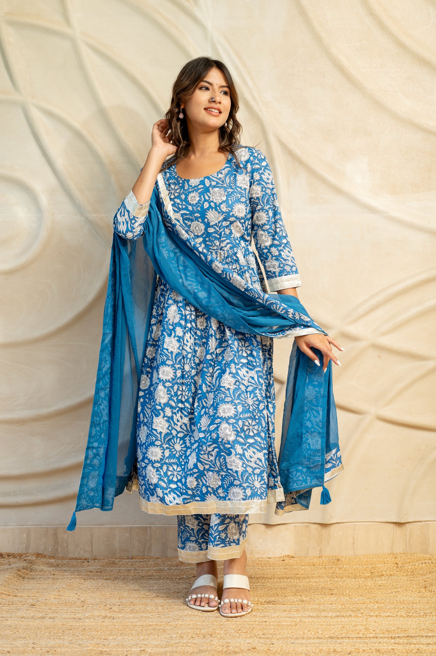 Blue Block Printed suit set ( Set Of 3 )