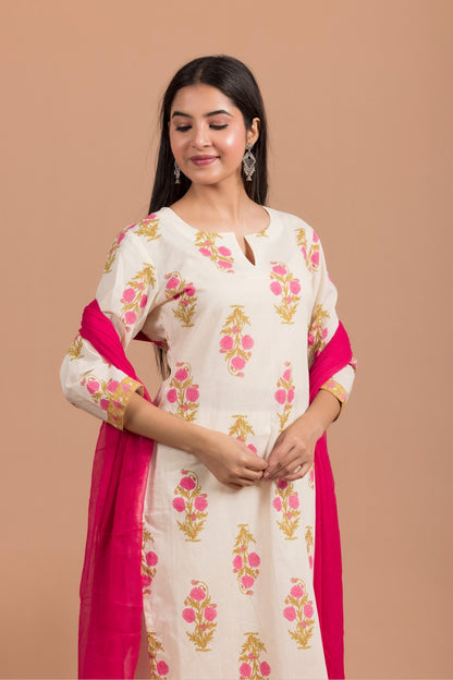 Gulabi Mehfil Kurta Set
