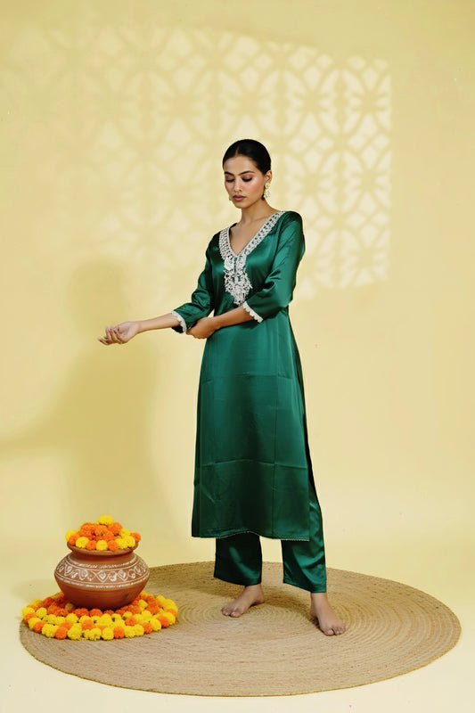 Emerald Green kurta Set with Zari work