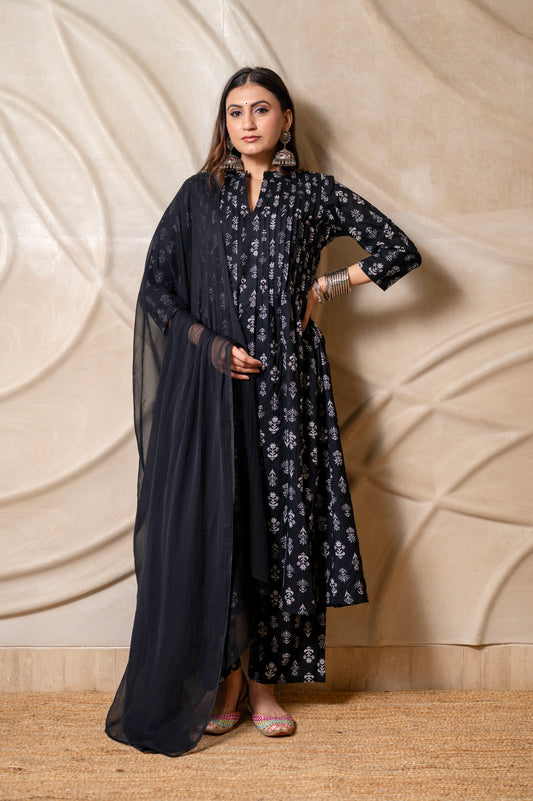 Midnight Noor Suit Set