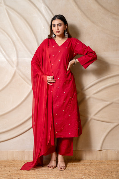 Rang-e-Laal Suit Set