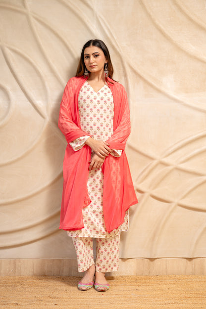 Peachy Sukoon Kurta Set