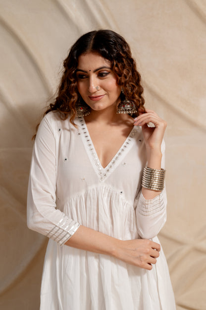 White Anarkali Suit Set ( Set of 3 )