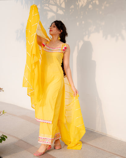 Summer Shaded Yellow Suit Set With Gotta Patti