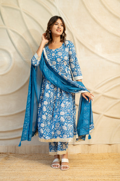 Blue Block Printed suit set ( Set Of 3 )