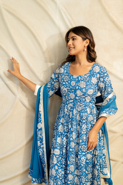 Blue Block Printed suit set ( Set Of 3 )