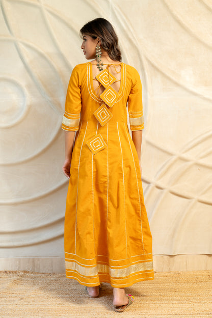 Mustard Yellow Detailed back Kurti With Dupatta ( Set of 2 )