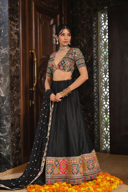 Raag Black Mirror work lengha