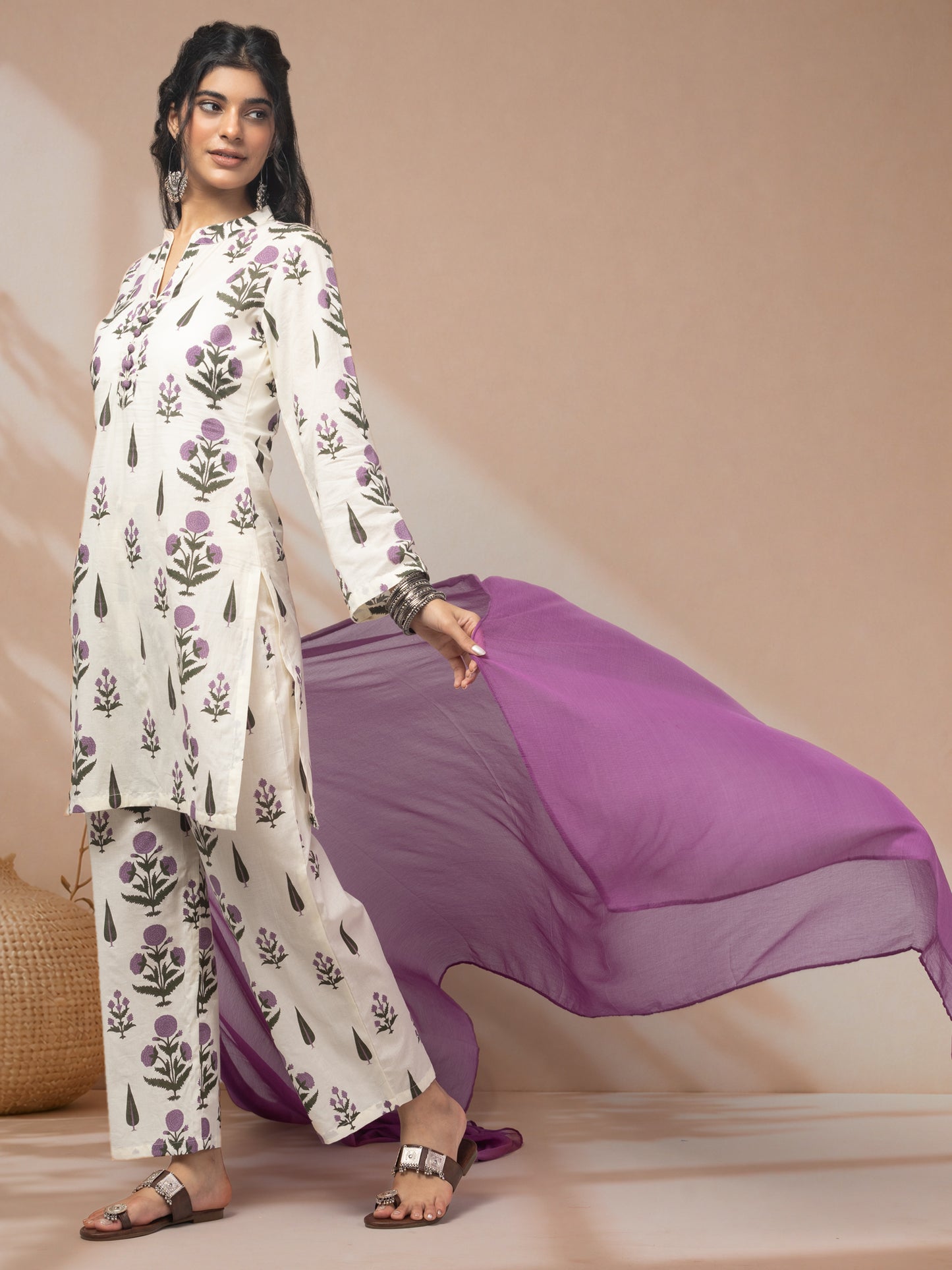 Buy lavender colour kurta set with dupatta online
