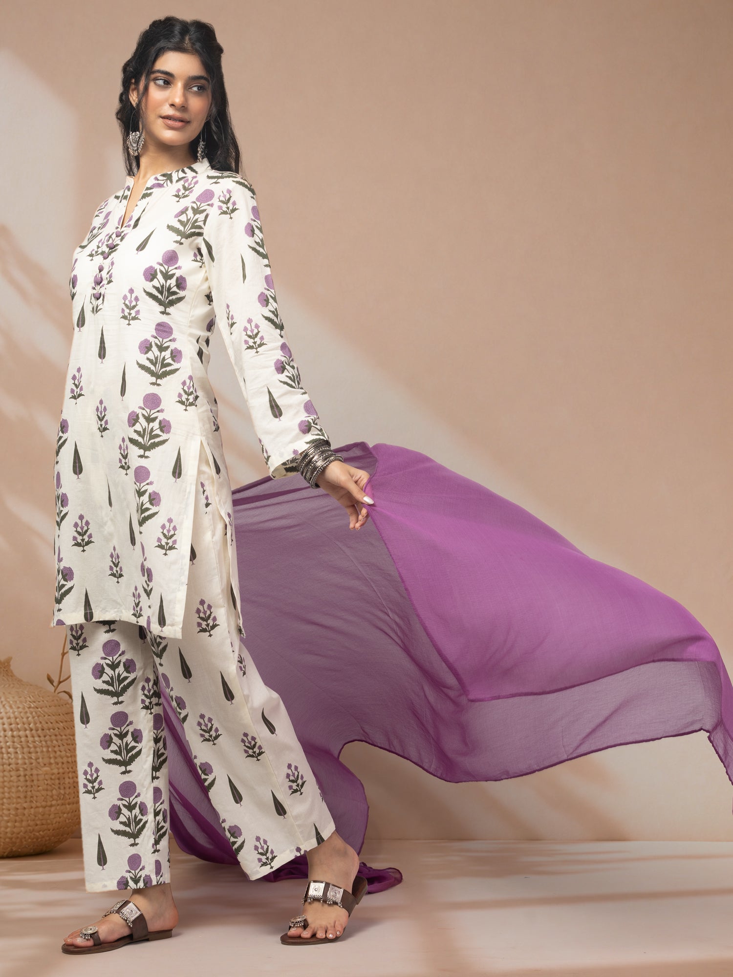 Buy lavender colour kurta set with dupatta online
