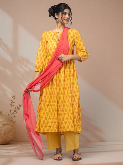 Sunehri Gulnaar Yellow Kurti Set with Dupatta for Women | Label Mae