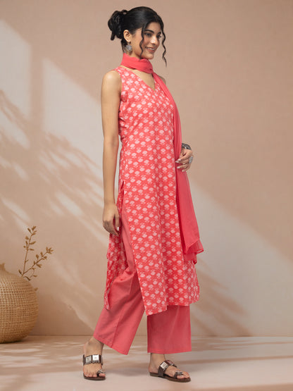 buy-pink-ethnic-kurti-set-for-women-with-designer-dupatta