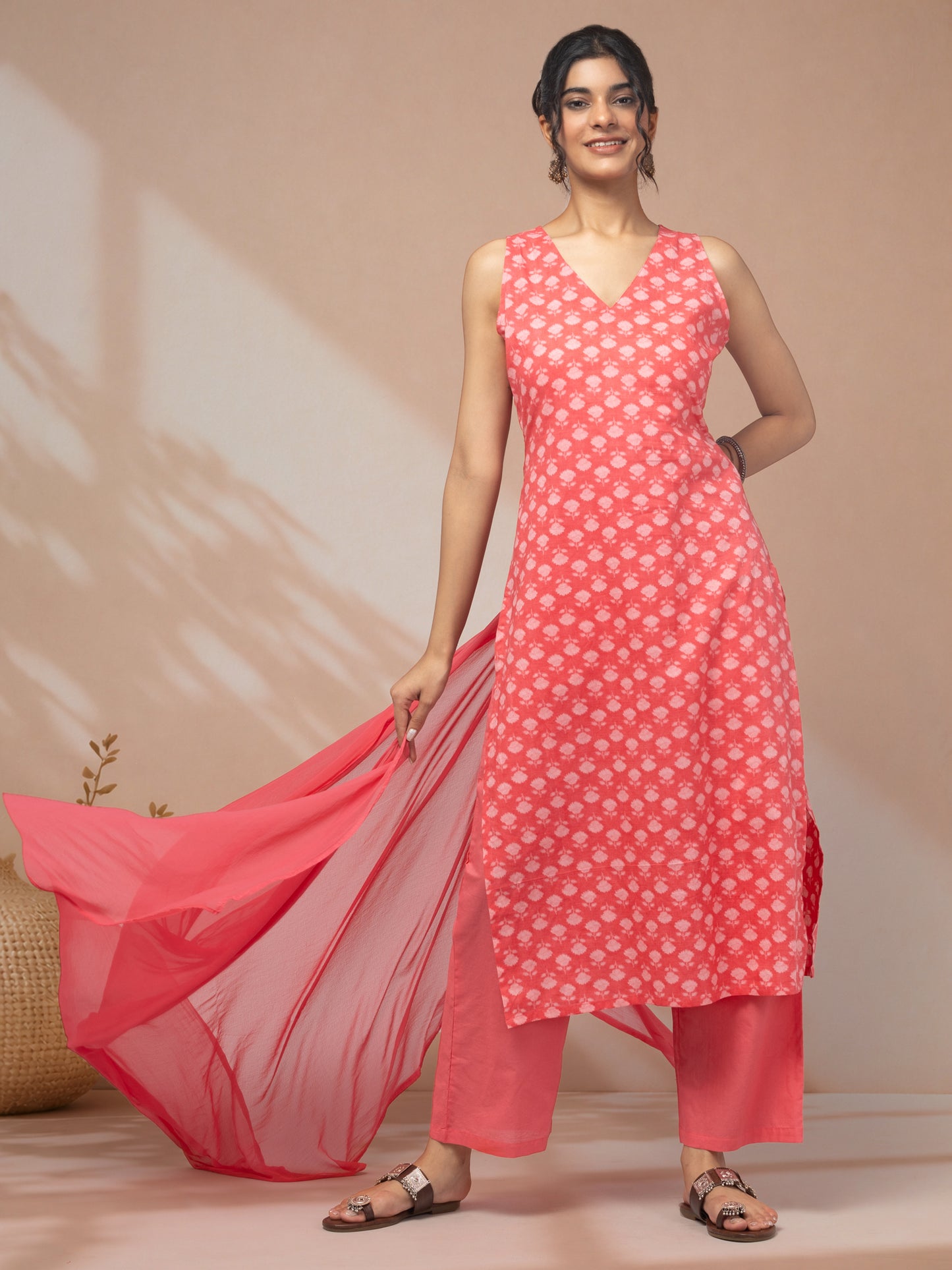 shop-pink-kurta-set-for-women-online-with-dupatta-ethnic-wear