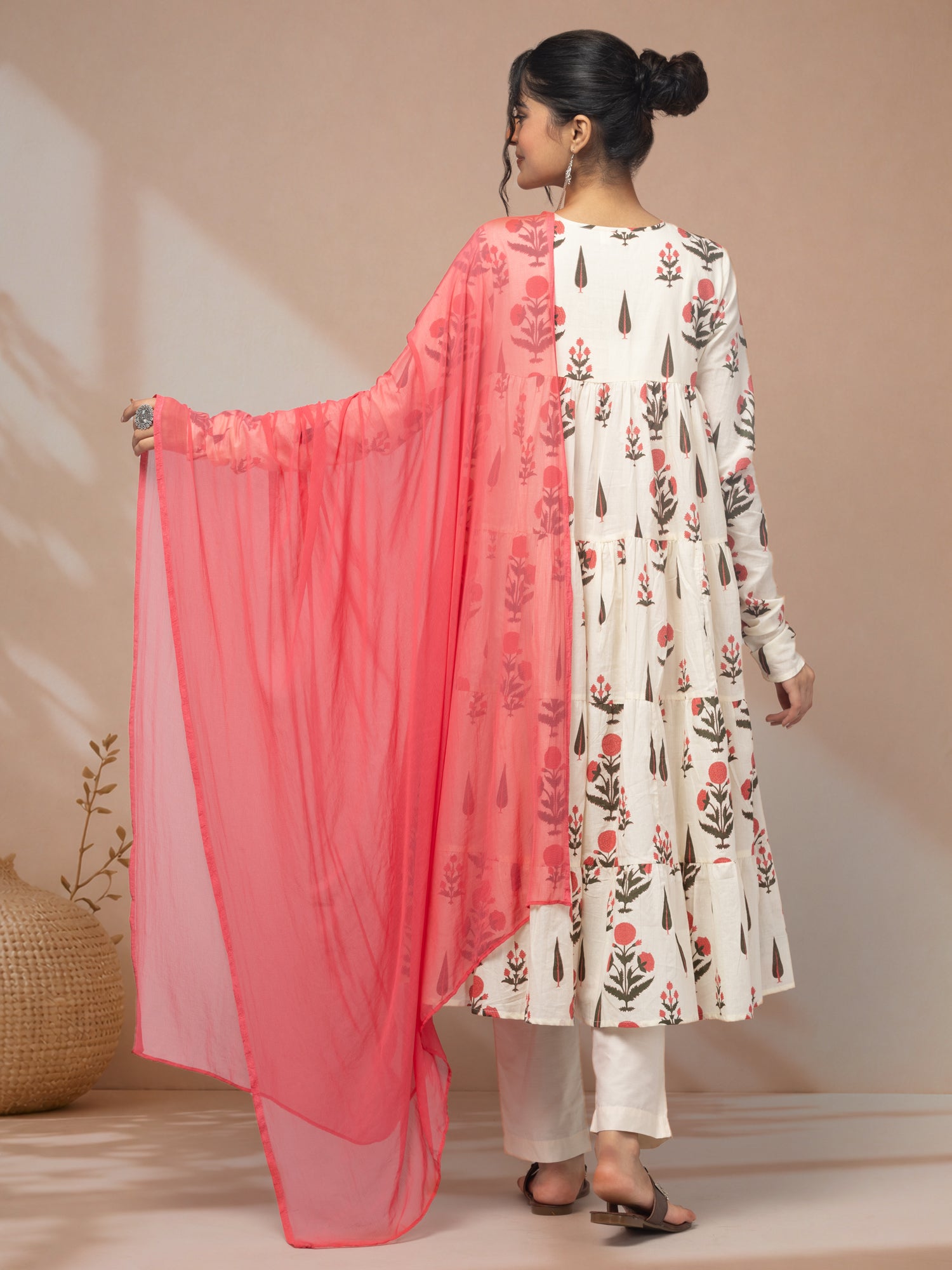 Shop ivory ethnic kurti set for women online cotton wear