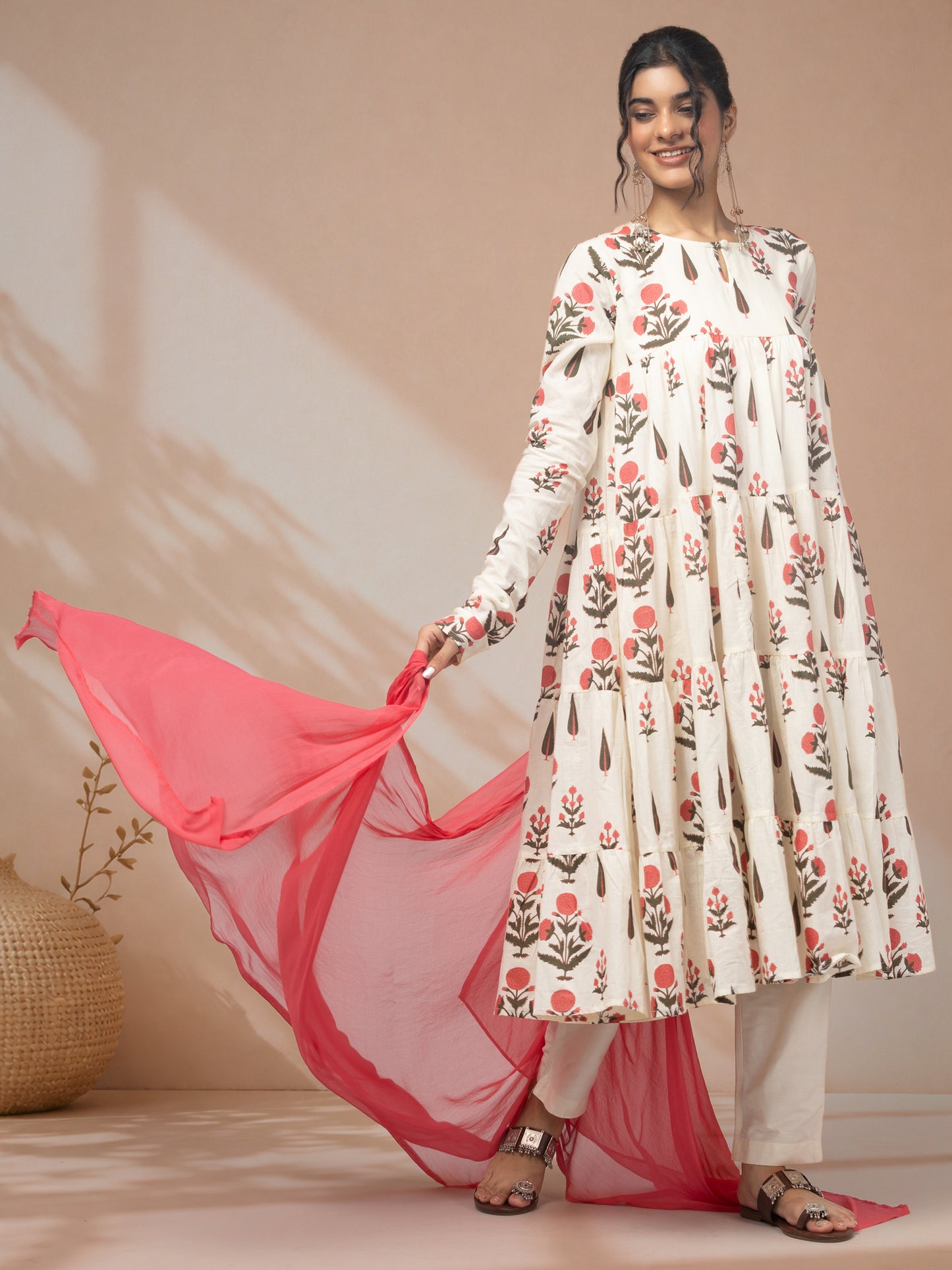 buy-kurti-pant-set-with-dupatta-online