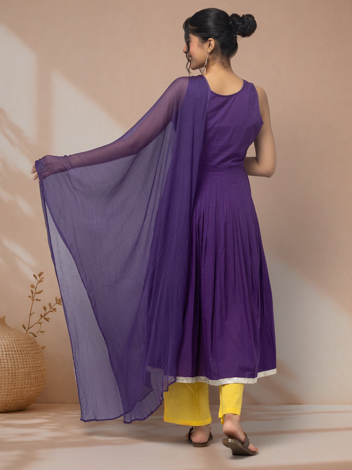 shop-designer-anarkali-suits-for-women-online