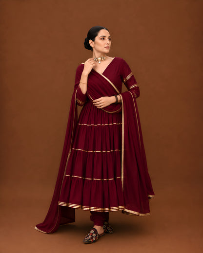 Noor Tiered Anarkali Suit Set – Wine
