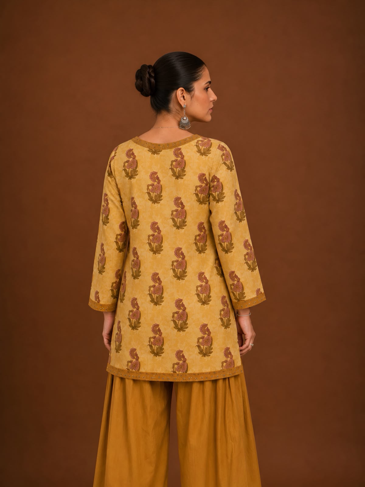 Amber Gulzar Farsi  Suit Set